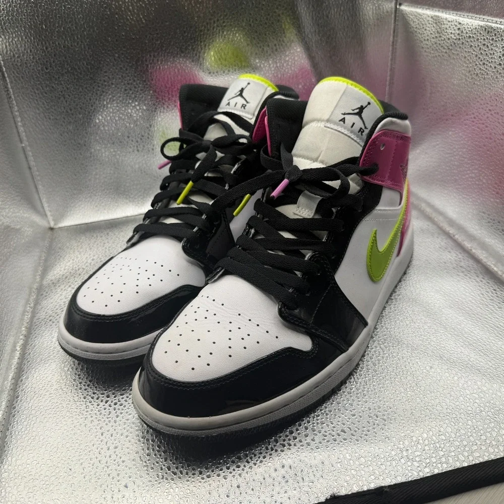 Size‎ 11 Air Jordan 1 SE Mid White Cyber Active Fuchsia Mens Sneakers CZ9834-100